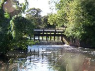 sluice gates on the River Wey at Shalford near Guildford (c) Paul Taylor 2006